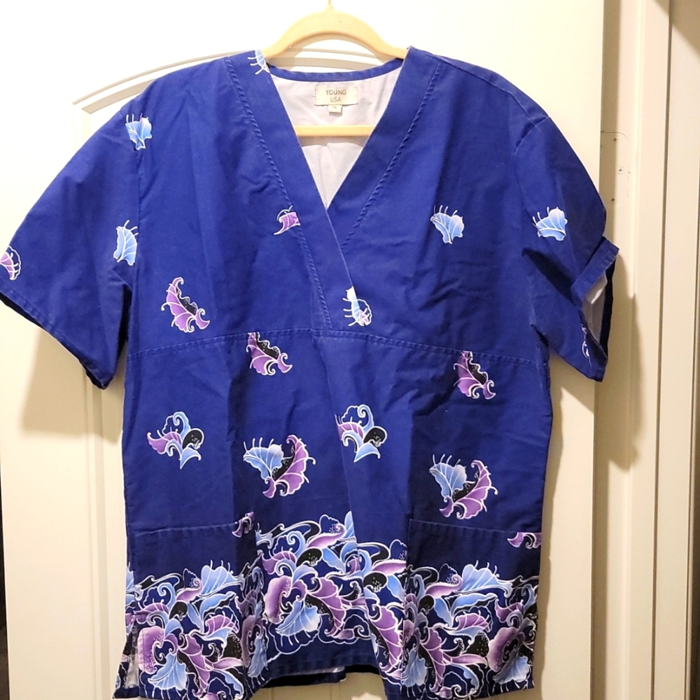 Scrub Top